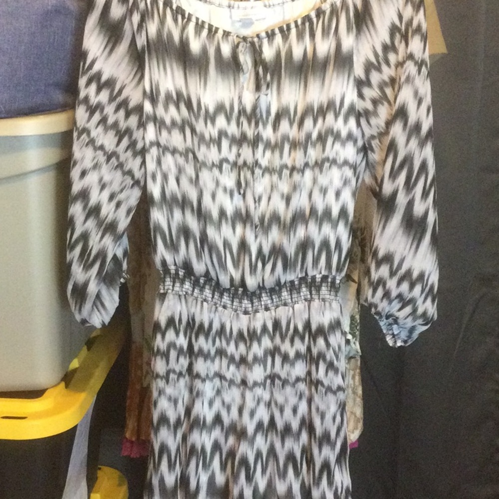 New York and company , black white pattern romper Sz small
